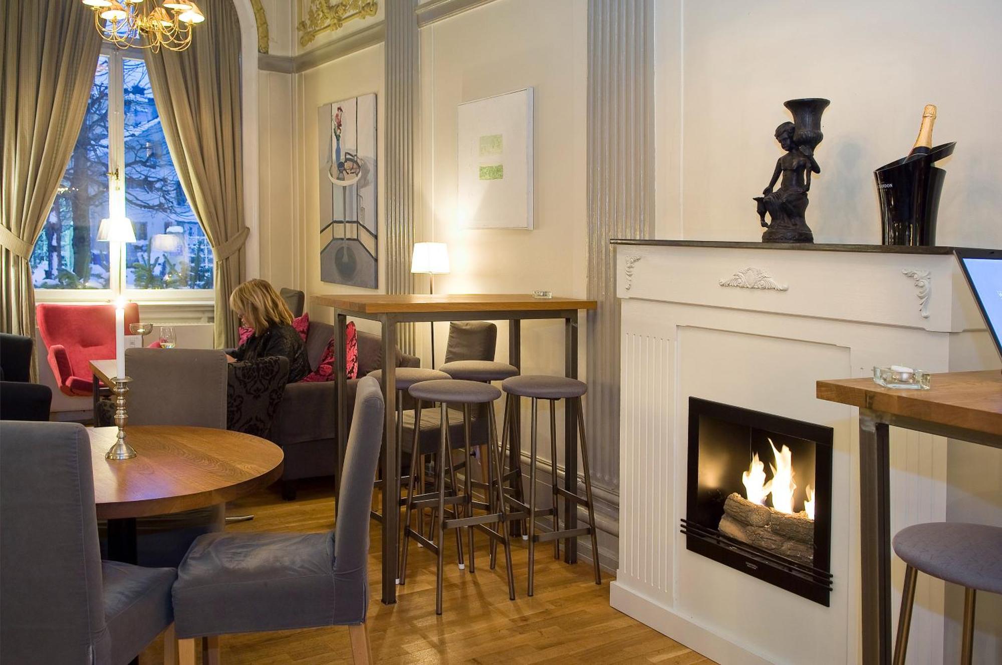 Grand Hotell Hoernan Uppsala Buitenkant foto